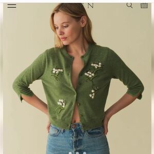 Green Floral Embroidered Women's Sweater